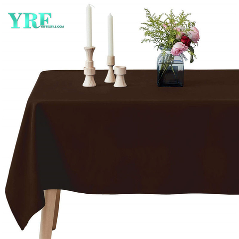 Tấm phủ bàn ăn hình thuôn dài Sô cô la nguyên chất 60x102 inch 100% Polyester không nhăn cho nhà hàng